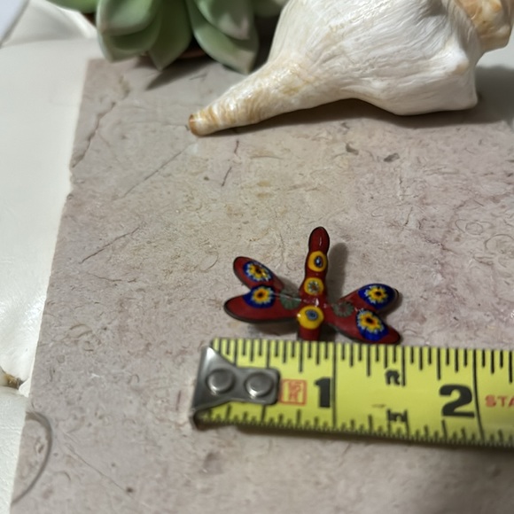 Dragonfly Enamel Pin-EUC-Reds/Yellow - Picture 6 of 6